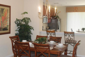 Exceptional Vista Cay Property